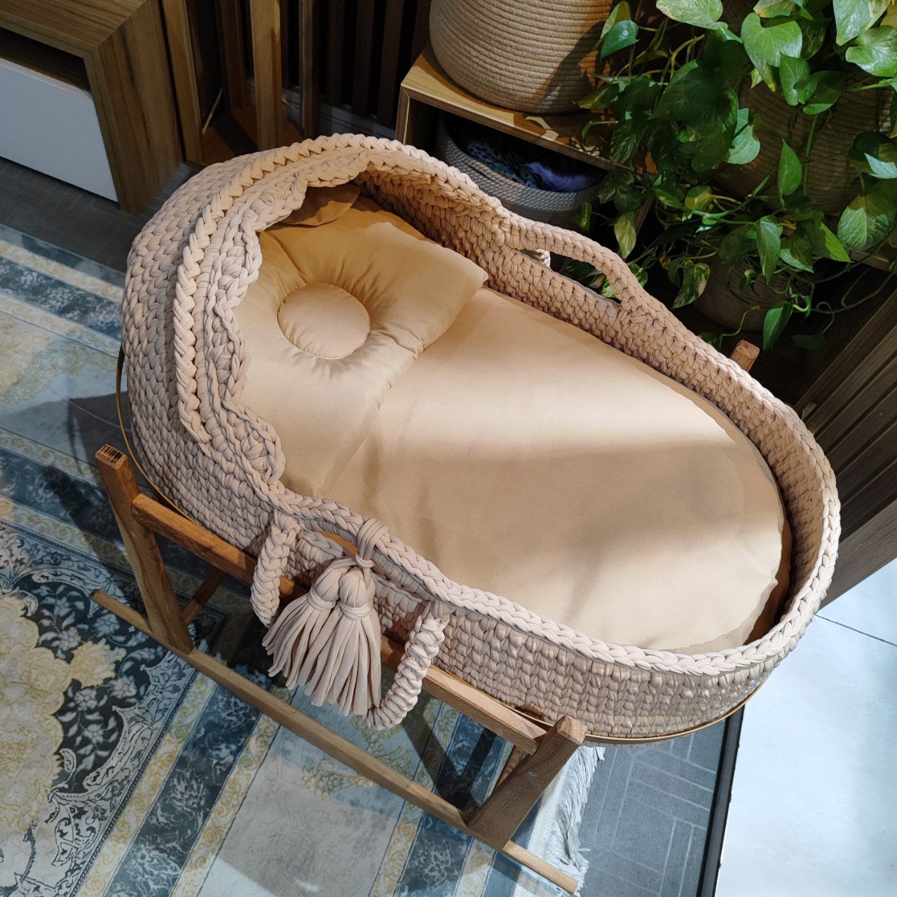 کریر نوزاد مدل ماهسون همراه با تشک و بالش